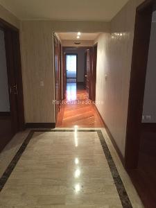 Apartamento en venta en La Carolina, Bogotá · foto 5 de 12