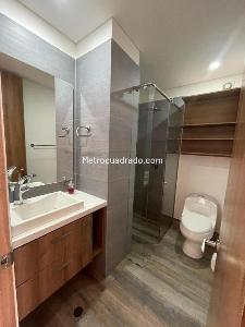Apartamento en venta en Santa Barbara, Bogotá · foto 3 de 8