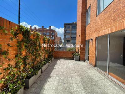 Apartamento de 2 alcobas en venta en Chico Navarra, Bogotá, 97 m² · foto 16 de 18