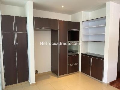 Apartamento de 2 alcobas en venta en Chico Navarra, Bogotá, 97 m² · foto 12 de 18