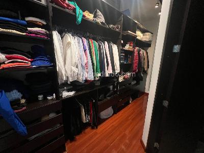 Apartamento de 2 alcobas en venta en Reserva Del Chico, Bogotá, 137 m² · foto 5 de 6