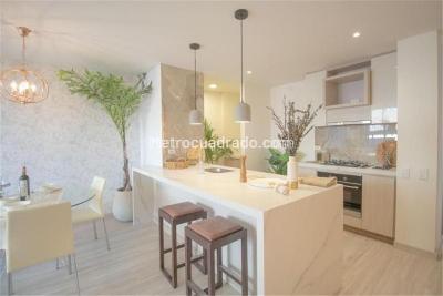 Apartamento de 2 alcobas en venta en San Patricio, Bogotá, 80 m² · foto 2 de 19