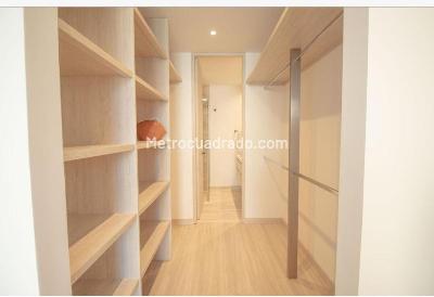 Apartamento de 2 alcobas en venta en San Patricio, Bogotá, 80 m² · foto 6 de 19