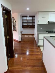 Apartamento de 3 alcobas en venta en La Carolina, Bogotá, 161 m² · foto 4 de 14