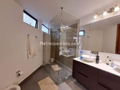 Apartamento en venta en Los Rosales, Bogotá · foto 9 de 15