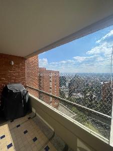 Apartamento de 3 alcobas en arriendo en Altos De Santa Barbara, Bogotá, 147 m² · foto 17 de 19