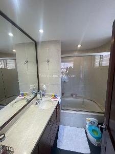 Apartamento de 3 alcobas en arriendo en Altos De Santa Barbara, Bogotá, 147 m² · foto 7 de 19