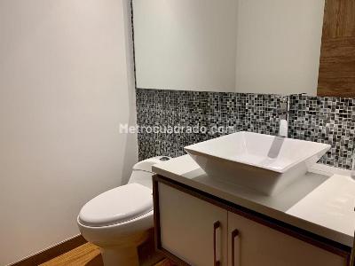 Apartamento en venta en Santa Barbara, Bogotá · foto 11 de 15