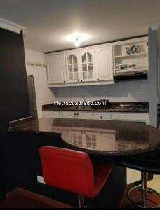 Apartamento en venta en San Patricio, Bogotá · foto 3 de 9