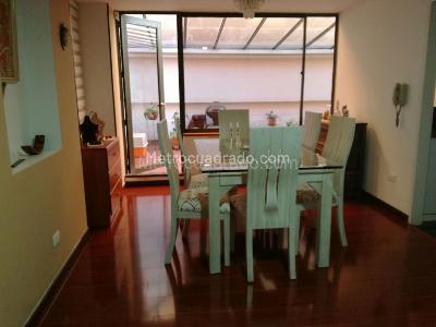 Apartamento en venta en Santa Barbara, Bogotá · foto 4 de 9