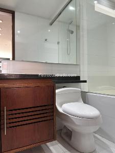 Apartamento de 2 alcobas en venta en Chico Navarra, Bogotá, 140 m² · foto 15 de 17