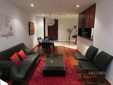 Apartamento de 2 alcobas en venta en Chico Navarra, Bogotá, 140 m² · foto 5 de 17