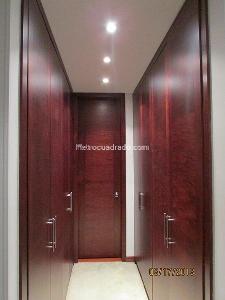 Apartamento de 2 alcobas en venta en Chico Navarra, Bogotá, 140 m² · foto 7 de 17