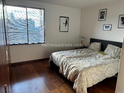 Apartamento de 2 alcobas en arriendo en El Virrey, Bogotá, 100 m² · foto 4 de 8