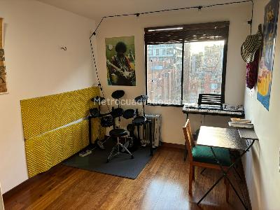 Apartamento de 2 alcobas en arriendo en El Virrey, Bogotá, 100 m² · foto 6 de 8