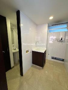 Apartamento de 2 alcobas en venta en San Patricio, Bogotá, 109 m² · foto 3 de 12