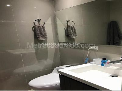 Apartamento de 3 alcobas en venta en Chico, Bogotá, 120 m² · foto 10 de 12