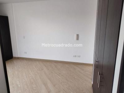 Apartamento en venta en Santa Barbara, Bogotá · foto 9 de 15