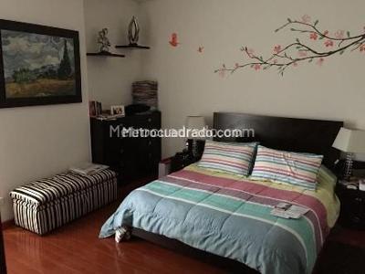 Apartamento en arriendo en El Refugio, Bogotá · foto 5 de 5