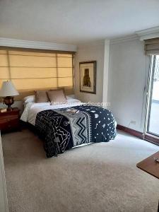 Apartamento en venta en El Refugio, Bogotá · foto 5 de 13