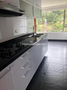 Apartamento en venta en Bosque De Pinos, Bogotá · foto 7 de 14
