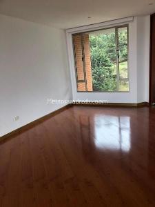 Apartamento en venta en Bosque De Pinos, Bogotá · foto 4 de 14