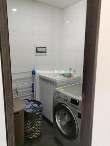 Apartamento de 1 alcoba en venta en Santa Paula, Bogotá, 60 m² · foto 3 de 14