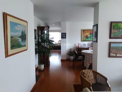 Apartamento de 3 alcobas en venta en San Patricio, Bogotá, 140 m² · foto 7 de 19
