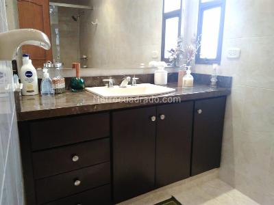Apartamento de 3 alcobas en venta en San Patricio, Bogotá, 140 m² · foto 18 de 19