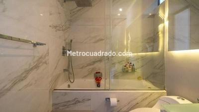 Apartamento en venta en Santa Barbara, Bogotá · foto 12 de 14