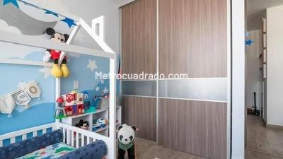 Apartamento en venta en Santa Barbara, Bogotá · foto 10 de 14