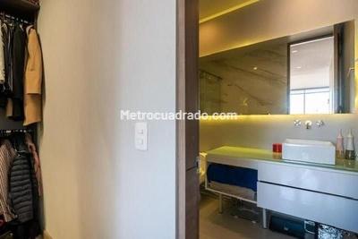 Apartamento en venta en Santa Barbara, Bogotá · foto 9 de 14