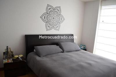 Apartamento de 3 alcobas en venta en Chico, Bogotá, 125 m² · foto 5 de 16