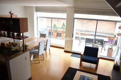 Apartamento de 3 alcobas en venta en Chico, Bogotá, 125 m² · foto 3 de 16