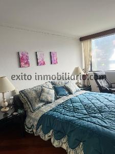 Apartamento de 3 alcobas en venta en Santa Barbara, Bogotá, 209 m² · foto 8 de 19