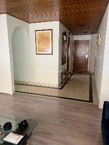 Apartamento de 3 alcobas en venta en San Patricio, Bogotá, 144 m² · foto 5 de 16