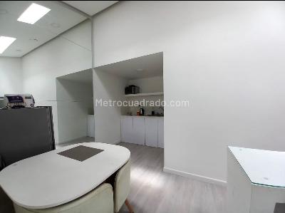 Apartamento de 5 alcobas en arriendo en Chico, Bogotá, 658 m² · foto 11 de 20