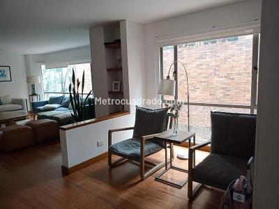 Apartamento de 5 alcobas en venta en Chico, Bogotá, 300 m² · foto 3 de 17