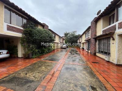 Casa de 3 alcobas en venta en Cedritos, Bogotá, 120 m² · foto 5 de 5