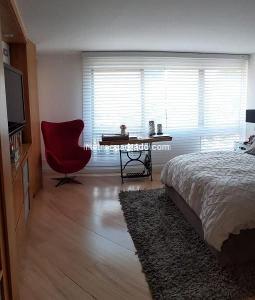 Apartamento de 3 alcobas en venta en Chico Iii, Bogotá, 210 m² · foto 13 de 17