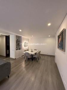 Apartamento de 3 alcobas en venta en San Patricio, Bogotá, 100 m² · foto 6 de 18
