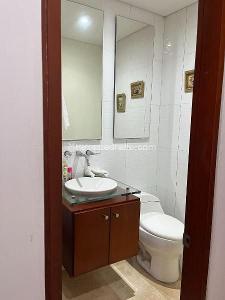 Apartamento de 4 alcobas en arriendo en Santa Barbara, Bogotá, 151 m² · foto 14 de 15