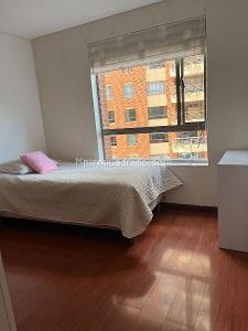 Apartamento de 4 alcobas en arriendo en Santa Barbara, Bogotá, 151 m² · foto 8 de 15