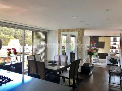 Apartamento de 2 alcobas en venta en Los Rosales, Bogotá, 175 m² · foto 4 de 12