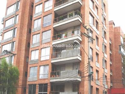 Apartamento de 1 alcoba en venta en Chico, Bogotá, 56 m² · foto 2 de 5