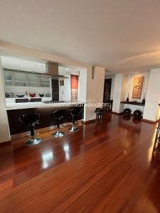 Apartamento en venta en El Refugio, Bogotá · foto 2 de 14