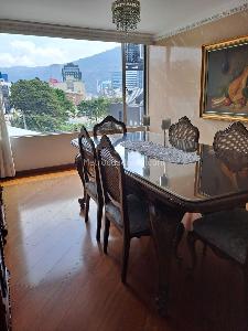 Apartamento de 3 alcobas en venta en Chico, Bogotá, 193 m² · foto 5 de 12