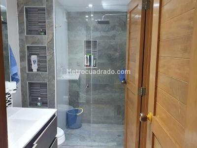 Apartamento en venta en Santa Barbara, Bogotá · foto 8 de 9