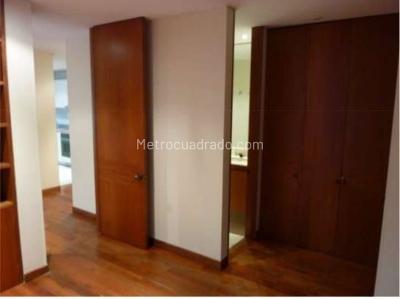 Apartamento de 1 alcoba en arriendo en Los Rosales, Bogotá, 60 m² · foto 11 de 12