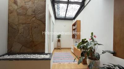 Apartamento en venta en Santa Barbara, Bogotá · foto 2 de 19